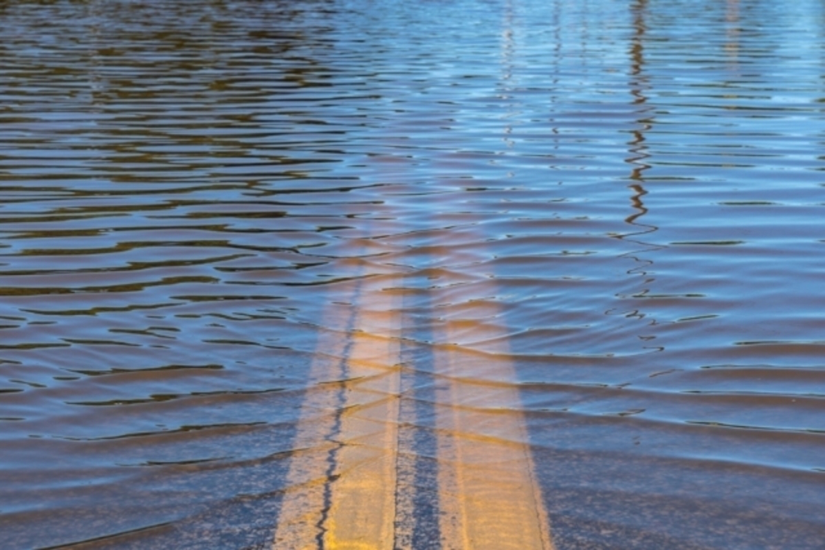 MIT-Rain-Ahead_01.jpg (Full)