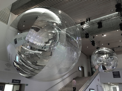 Aerocene, at the World Economic Forum Annual Meeting 2017, Davos, Switzerland. Together with Lodovica Illari, MIT EAPS, and Nick Shapiro, PublicLab. The project is developed by Aerocene Foundation (Credit Photography by Studio Tomas Saraceno, 2017)